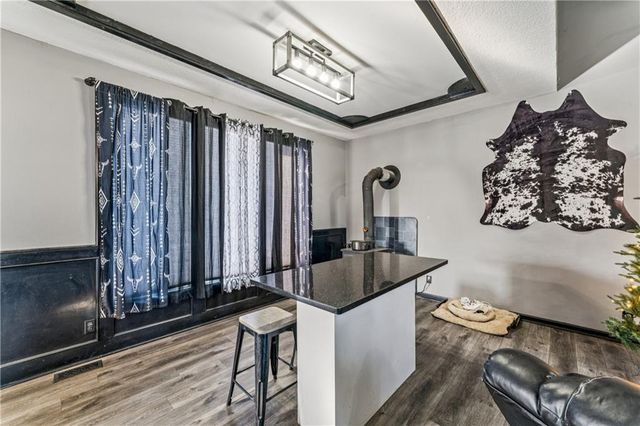 19439 254th Street, Tonganoxie, KS 66086