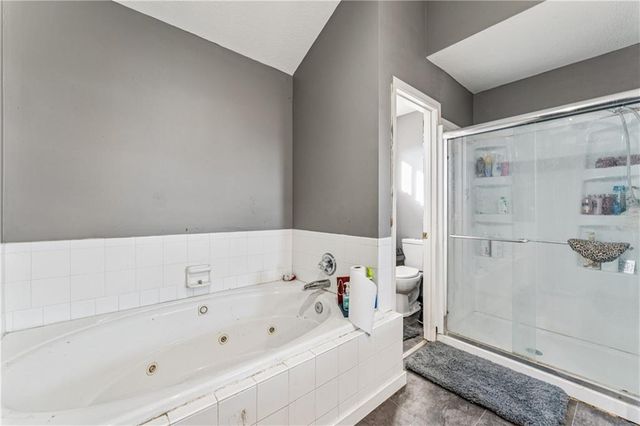 19439 254th Street, Tonganoxie, KS 66086