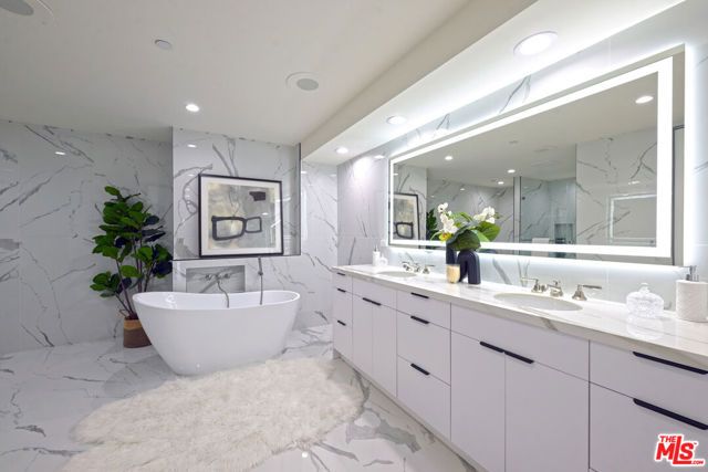 10601 Wilshire Boulevard 1404, Los Angeles, CA 90024