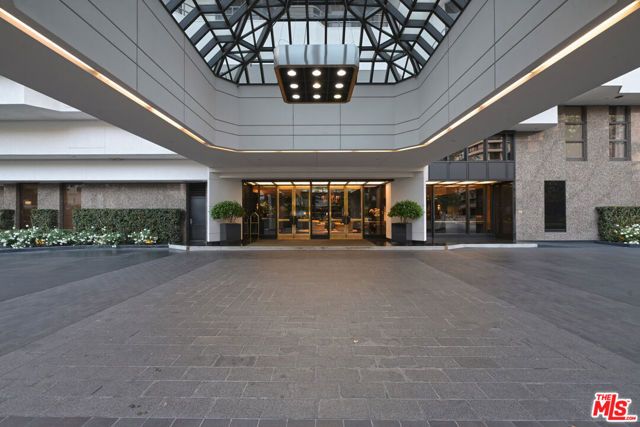 10601 Wilshire Boulevard 1404, Los Angeles, CA 90024