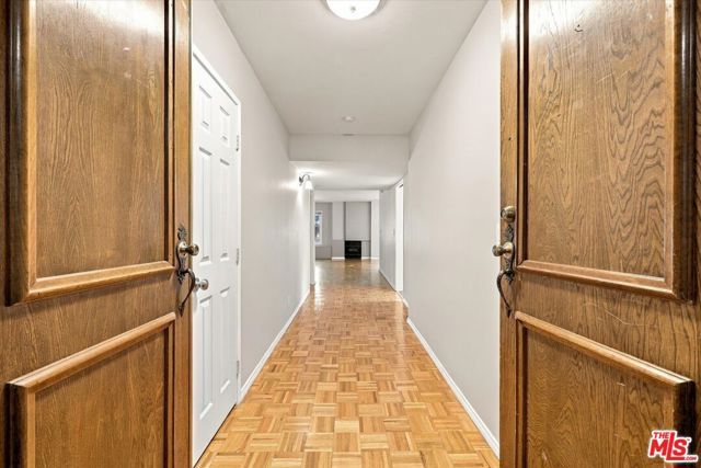 5870 Green Valley Circle 309, Culver City, CA 90230