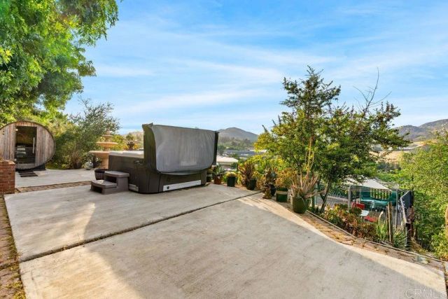 2870 N Twin Oaks Valley Road, San Marcos, CA 92069