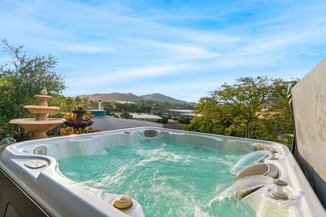 2870 N Twin Oaks Valley Road, San Marcos, CA 92069