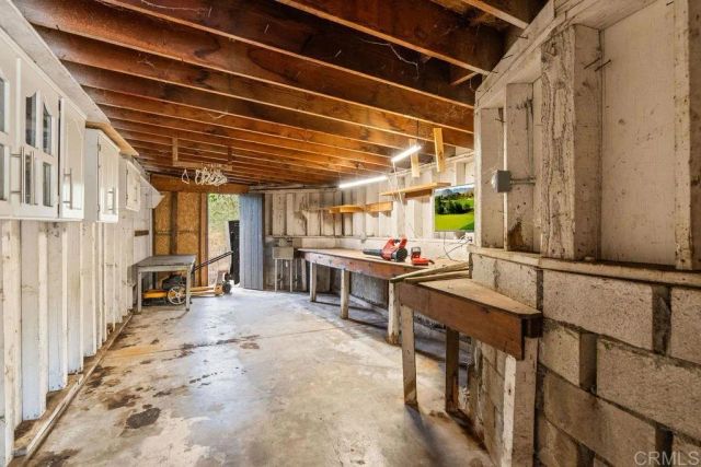 2870 N Twin Oaks Valley Road, San Marcos, CA 92069