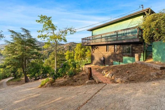 2870 N Twin Oaks Valley Road, San Marcos, CA 92069