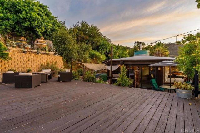 2870 N Twin Oaks Valley Road, San Marcos, CA 92069