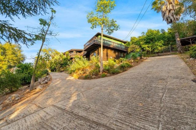 2870 N Twin Oaks Valley Road, San Marcos, CA 92069