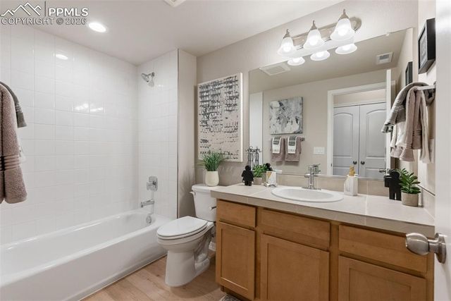 5722 Last Chance Drive, Colorado Springs, CO 80927