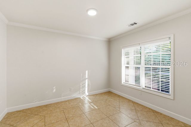 11 Kings Ct, Hilton Head Island, SC 29926