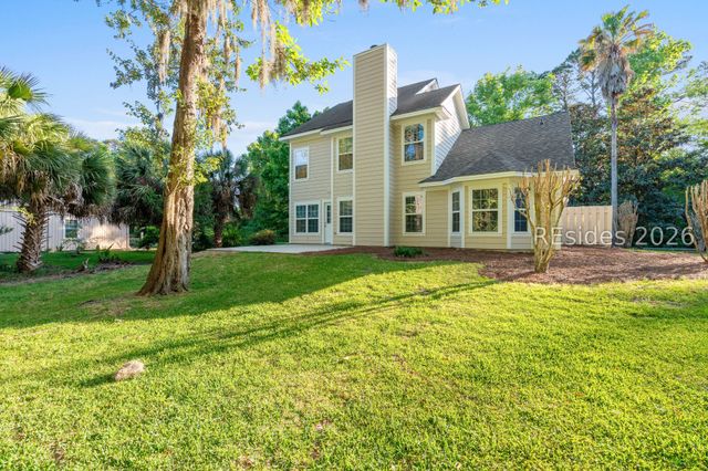 11 Kings Ct, Hilton Head Island, SC 29926