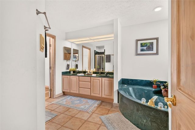 7300 SW 204TH AVENUE, Dunnellon, FL 34431