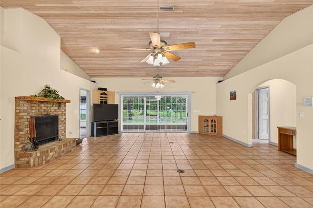 7300 SW 204TH AVENUE, Dunnellon, FL 34431