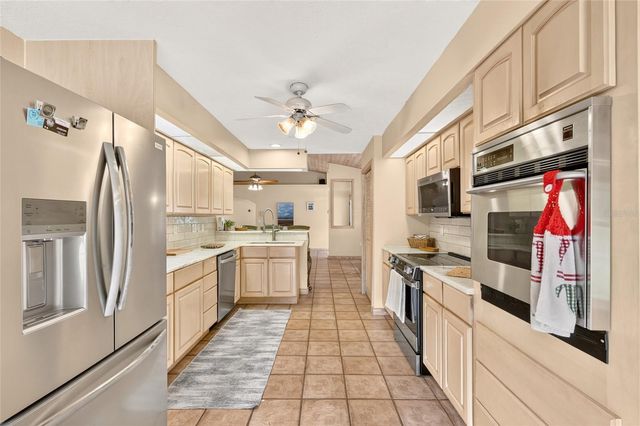 7300 SW 204TH AVENUE, Dunnellon, FL 34431
