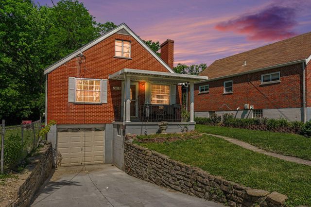 2805 Rosina Avenue, Latonia, KY 41015