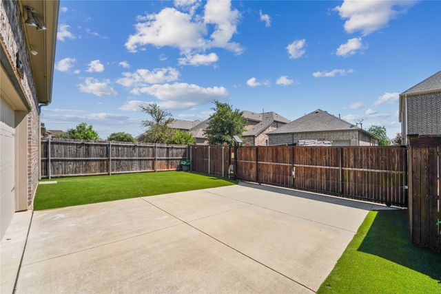 5209 Basham Lane, Mckinney, TX 75070