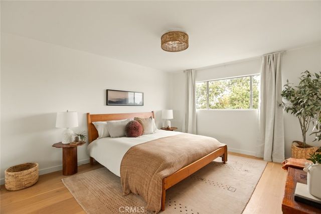 334 Gladys Avenue 305, Long Beach, CA 90814