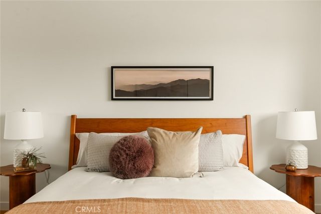 334 Gladys Avenue 305, Long Beach, CA 90814