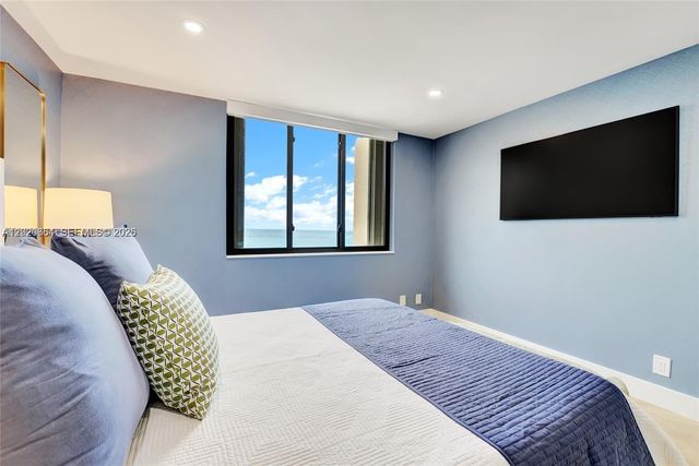 300 Ocean Trail Way 702, Jupiter, FL 33477