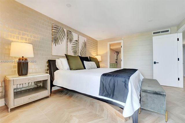 300 Ocean Trail Way 702, Jupiter, FL 33477