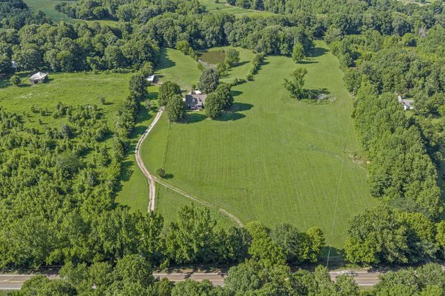 5176 59 HWY W, Covington, TN 38019