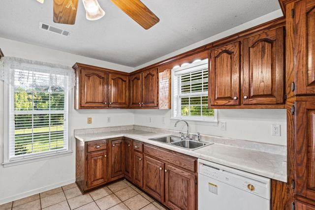 5176 59 HWY W, Covington, TN 38019