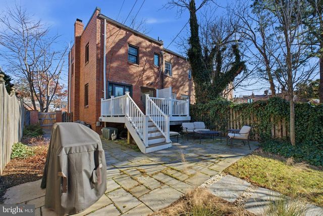 1120 POWHATAN ST, Alexandria, VA 22314