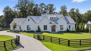 135 Von Lake Drive, Alpharetta, GA 30004