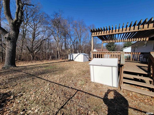 129 BRENTWOOD Drive, East Peoria, IL 61611