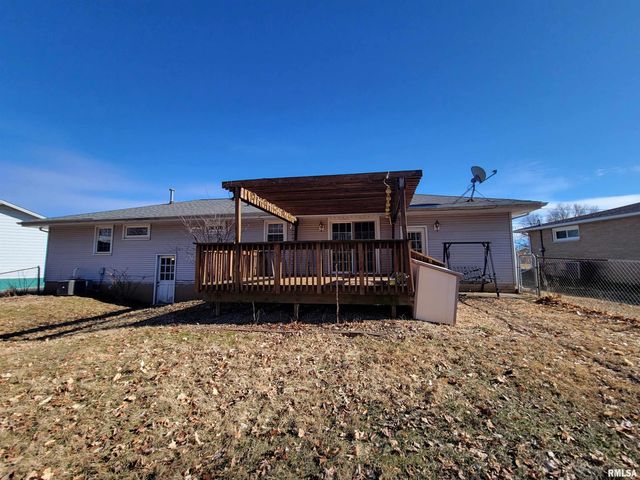 129 BRENTWOOD Drive, East Peoria, IL 61611