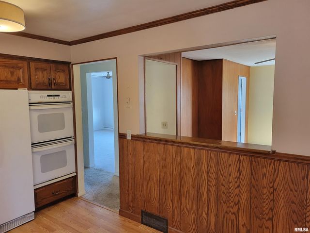 129 BRENTWOOD Drive, East Peoria, IL 61611