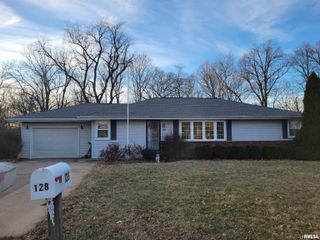 129 BRENTWOOD Drive, East Peoria, IL 61611