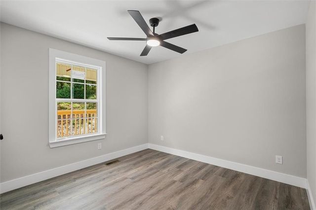 135 Azalea Street SW, Calhoun, GA 30701