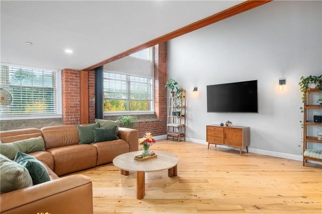 1 Tupperware Drive 138, North Smithfield, RI 02896