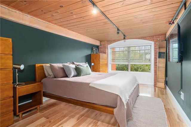 1 Tupperware Drive 138, North Smithfield, RI 02896