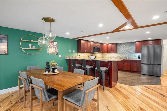 1 Tupperware Drive 138, North Smithfield, RI 02896