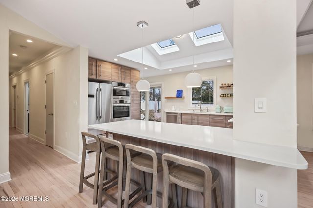 25 Maple Street, Spotswood, NJ 08884