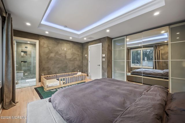 25 Maple Street, Spotswood, NJ 08884