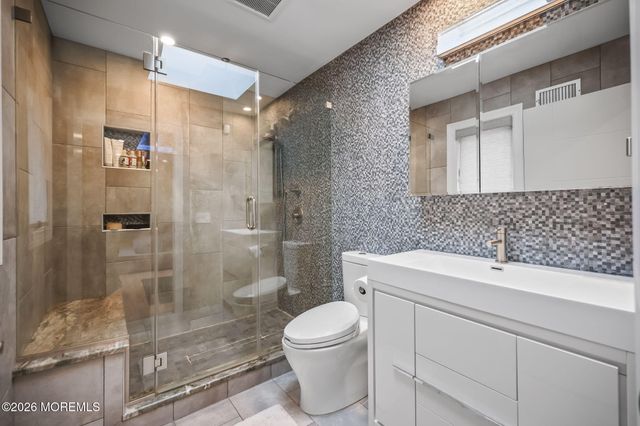 25 Maple Street, Spotswood, NJ 08884