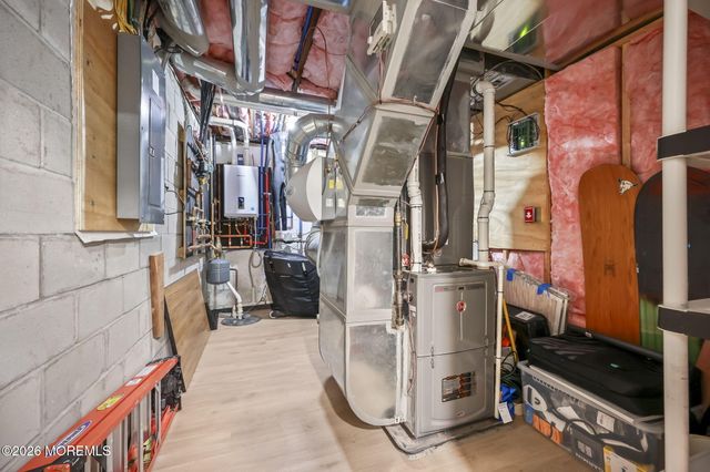 25 Maple Street, Spotswood, NJ 08884