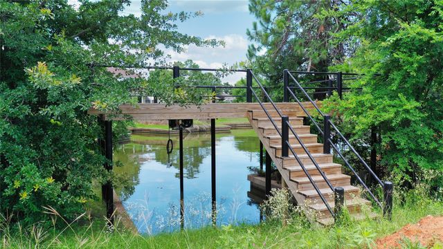 101 Hilltop Drive, Trinidad, TX 75163