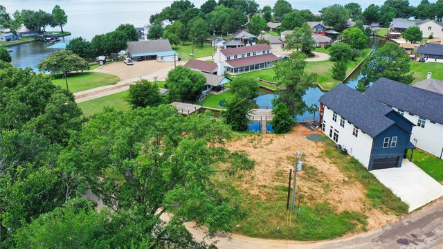 101 Hilltop Drive, Trinidad, TX 75163