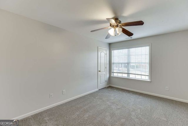 300 Beckenham Walk Drive, Dacula, GA 30019