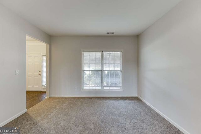 300 Beckenham Walk Drive, Dacula, GA 30019