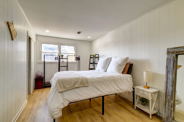 5332 Parkside Drive, North Charleston, SC 29405