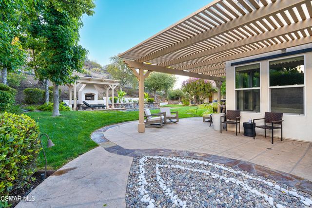 5497 Via Mira Flores, Newbury Park, CA 91320