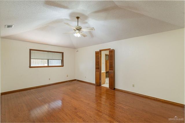 1100 Xanthisma Avenue, Mcallen, TX 78504