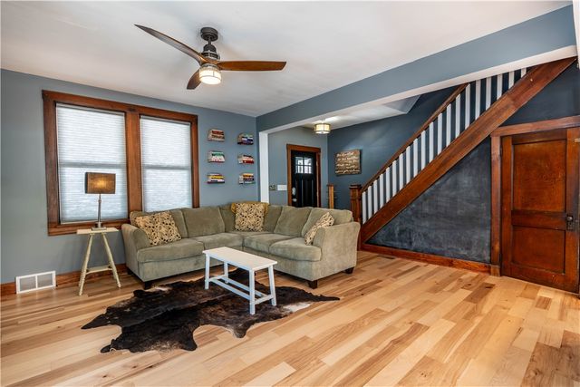 46 Maplewood St, Etna, PA 15223