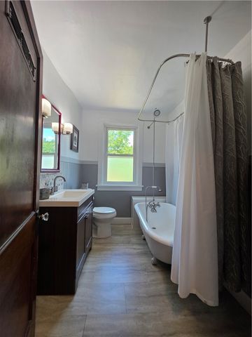 46 Maplewood St, Etna, PA 15223