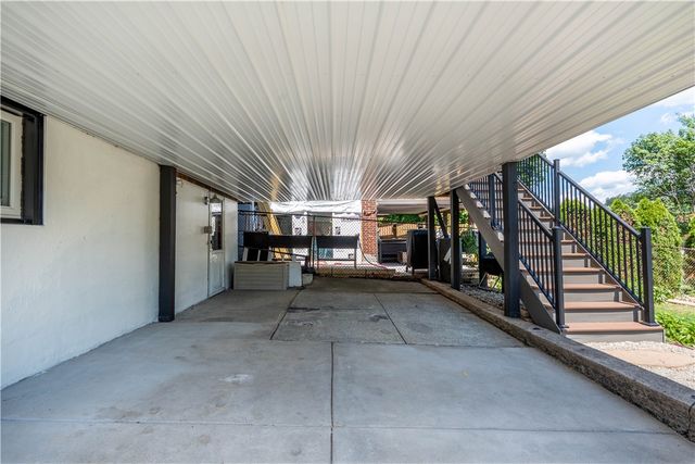 46 Maplewood St, Etna, PA 15223