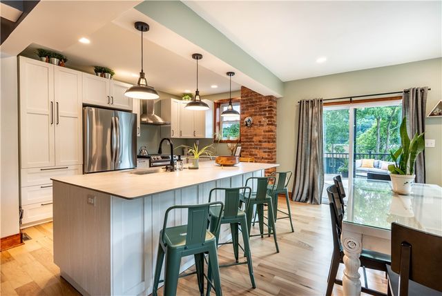 46 Maplewood St, Etna, PA 15223